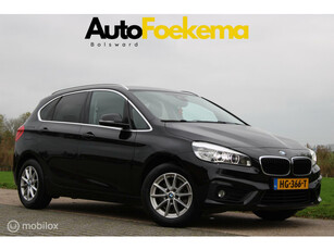 BMW 2-serie Active Tourer 218i Luxury 170 PK TREKHAAK AIRCO NAVIGATIE