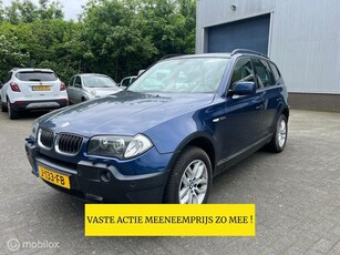 BMW X3 3.0d Executive Panoramadak, pdc, airco enz ZIE