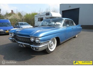 Cadillac Fleetwood v8 sedan