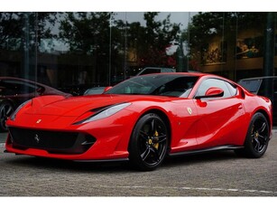 Ferrari 812 6.5 V12 Superfast HELE NL-Auto