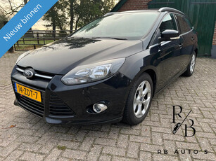 Ford Focus Wagon 1.0 EcoBoost Titanium AIRCO/NAVI/CRUISE CONTROL/PARKEERSENSOREN/ZEER MOOIE AUTO