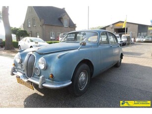 Jaguar Mark II 240 sedan