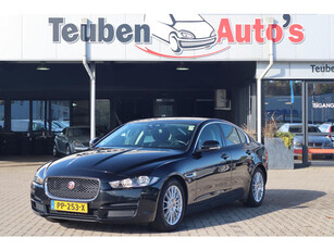 Jaguar XE 2.0 D Pure !!DEALER ONDERHOUDEN!! Navigatie, Camera, Afneembare trekhaak, Cruise control