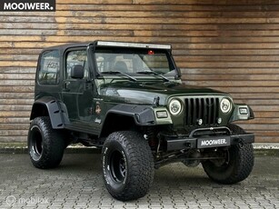 Jeep Wrangler 4.0i Hardtop Sahara edition Liftkit