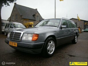 Mercedes-Benz 200-serie 300 TE W124