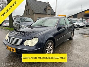 Mercedes-Benz C-klasse 200 K. Elegance XENON, LEER