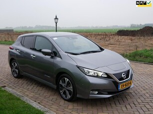 Nissan LEAF Tekna 40 kWh ** 10999 NETTO **