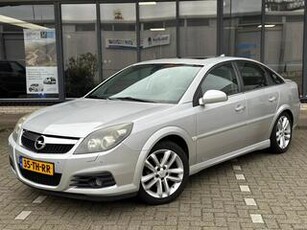 Opel VECTRA GTS 2.2-16V Executive