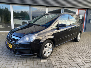 Opel Zafira 2.2 Executive