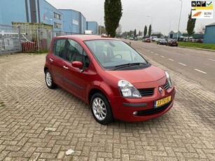 Renault Modus 1.4-16V Dynamique