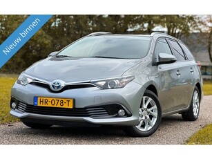 Toyota Auris 1.8 Hybrid PanoCameraNaviRijklaar!!!