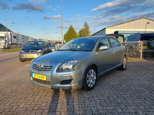 Toyota Avensis 1.8 VVTi Terra !! 55.000 KM + YOUNGTIMER !!