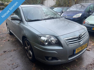 Toyota Avensis wagon 2.2 D-4D Executive Business