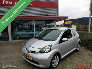 Toyota Aygo 1.0-12V + nw apk airco