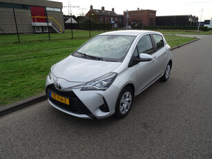 Toyota Yaris 1.5 VVT-i Active