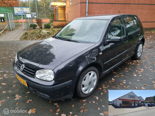 Volkswagen Golf 1.4-16V Trendline