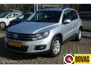 Volkswagen Tiguan 1.4 TSI APPLE-CARPLAY, PANORAMADAK,