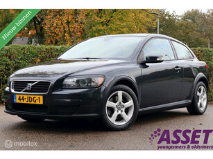 Youngtimer Volvo C30 2.4i AUT Kinetic leder | pdc | trekhaak