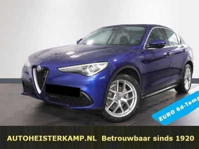 Alfa Romeo Stelvio 2.0 T AWD Super 200 PK ACC Camera