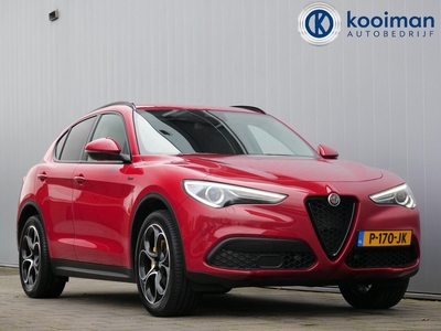 Alfa Romeo Stelvio 2.0 Turbo 280pk AWD Ti Automaat Camera / Xenon / Leder