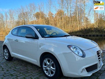 Alfa Romeo MiTo 1.4 Progression 1e eigenaar airco cv op afs