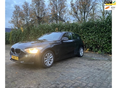 BMW 1-serie 116d EDE Business 211.000km! BTW-auto