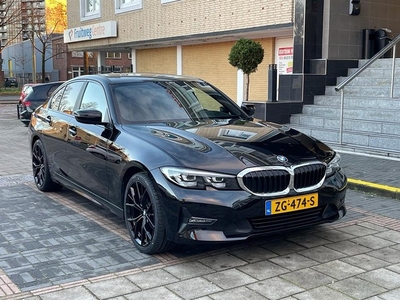 BMW 3-serie 320i Executive Edition Premium Select Garantie