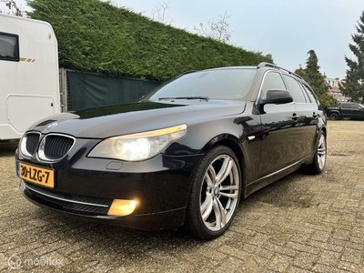 BMW 5-serie Touring 520i AUTOMAAT / Export