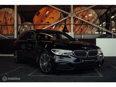 BMW 5-serie Touring 520i High Executive