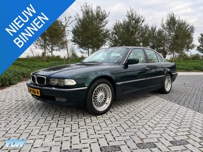 BMW 7-serie 735i Youngtimer Individual Climatronic Styling