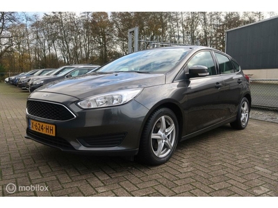 Ford Focus 1.0 Trend, TREKHAAK, AIRCO