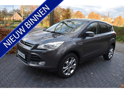 Ford Kuga 1.6 Titanium PLUS 4WD '13 183PK AUTOMAAT NIEUWST.