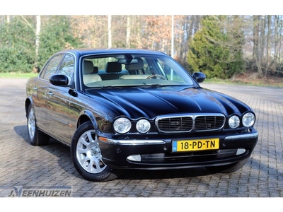 Jaguar XJ 3.0 V6 2004 Youngtimer Nwe APK (bj 2004)