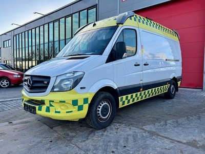 Mercedes-Benz 316 CDI Ambulance L2H2 Danisch registration