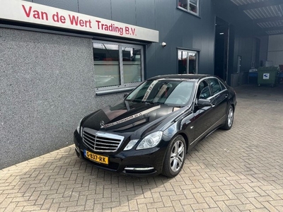 Mercedes-Benz E-Klasse Mercedes - Benz E220 CDI 2011 zwart