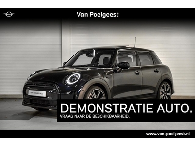 MINI 5-deurs Cooper MINI Yours Uitvoering Premium Plus