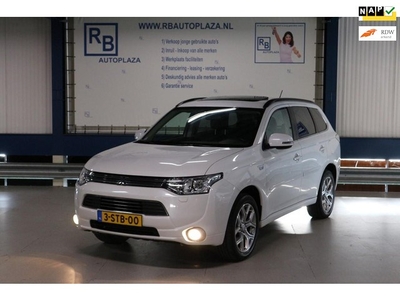 Mitsubishi Outlander 2.0 PHEV Instyle / Dakje / Cam / Leer