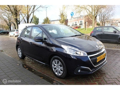 Peugeot 208 1.2 PURET. BLUE LION NAVI-CRUISE