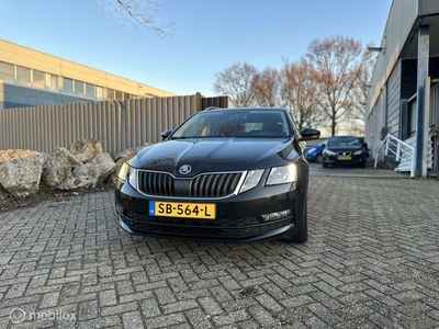 Skoda Octavia Combi 1.6 TDI Greentech Ambition