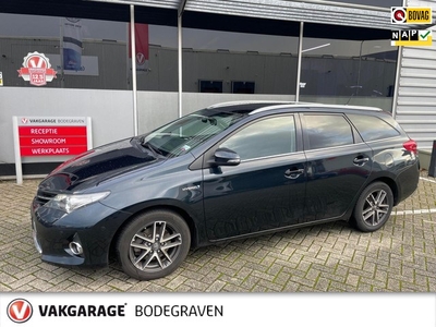 Toyota Auris Touring Sports 1.8 Hybrid Lease / panodak /