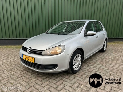 Volkswagen Golf 1.4 Easyline Stoelverwarming Airco verkocht