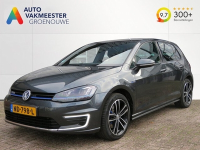 Volkswagen Golf 1.4 TSI DSG GTE Connected Series / Camera /