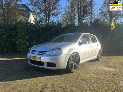 Volkswagen Golf 1.6 FSI Turijn Airco Navi 5-drs.