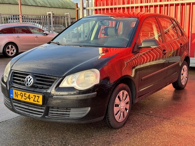 Volkswagen Polo 1.2 Easyline *AIRCO*