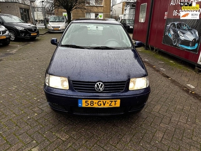 Volkswagen Polo 1.4 Trendline, Automaat zo meenemen