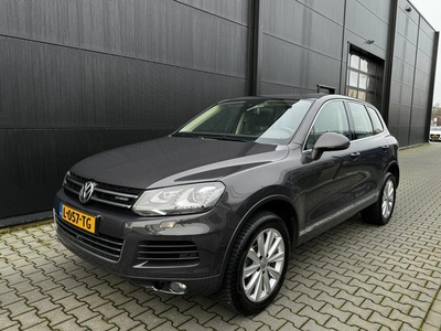 Volkswagen Touareg 3.0 TSI Hybrid - PANO LUCHTVERING