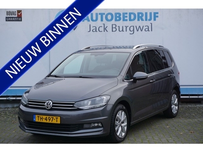 Volkswagen Touran 1.2 TSI 110PK Highline 7p Navi ECC