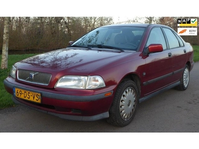 Volvo S40 1.8