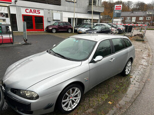 Alfa Romeo 156 Sportwagon 1.8 T.Spark Leder Opknapper Lees tekst