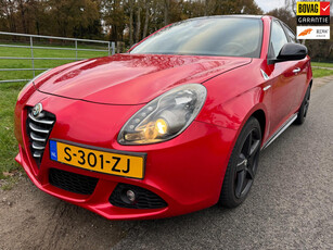 Alfa Romeo Giulietta 1.7 TBi Quadrifoglio Verde 235PK keurig onderhouden